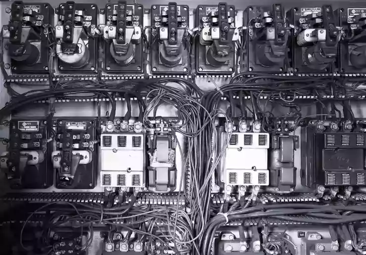 La categoria SOA OS 30 comprende gli impianti elettrici