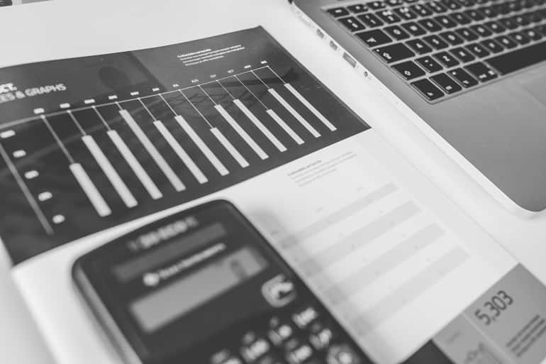 Foglio che riporta il grafico relativo alla contabilità di un'azienda